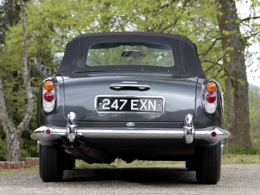  Aston Martin DB4 Convertible 1962 года  (фото 33 из 41)